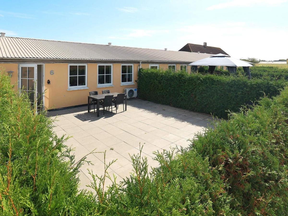 6 Person Holiday Home In Фоборг Екстер'єр фото